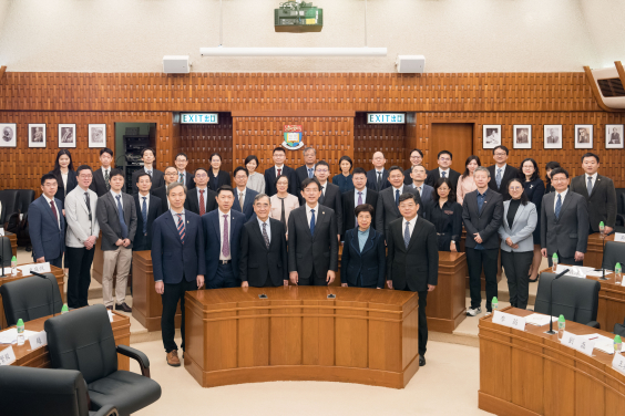 HKU and Tsinghua University Sign MoUs to Strengthen Collaboration